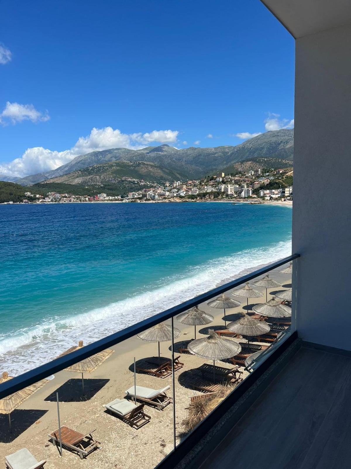 Emily'S Hotel Himare Ngoại thất bức ảnh
