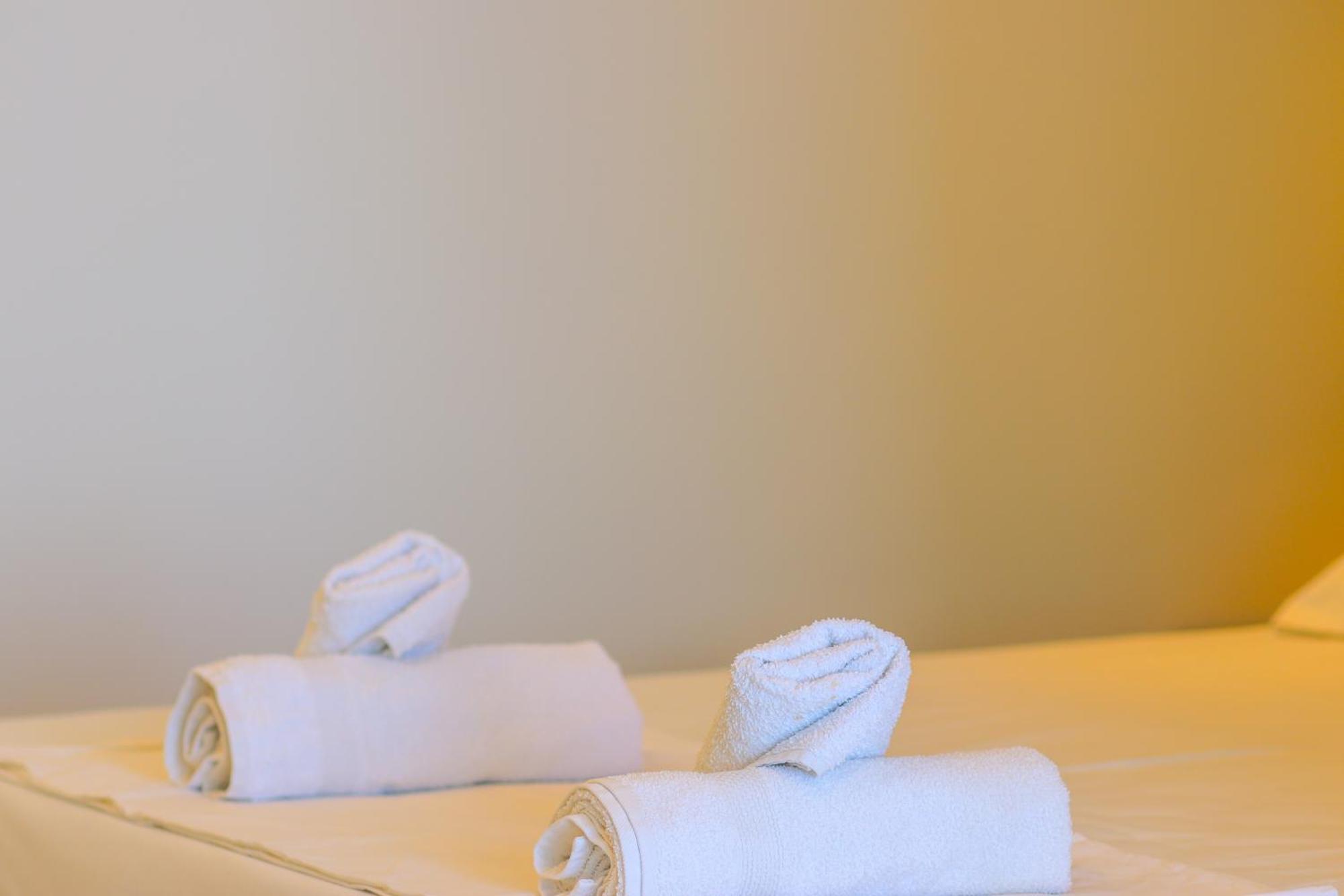 Emily'S Hotel Himare Ngoại thất bức ảnh