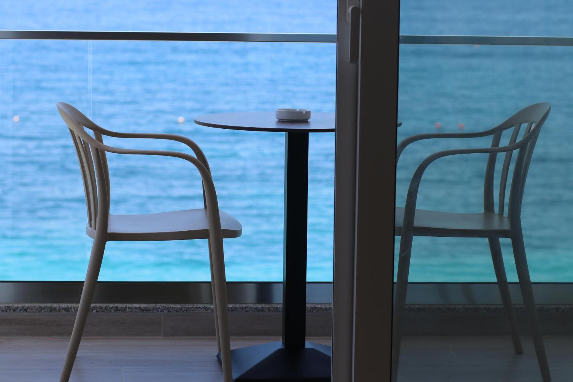 Emily'S Hotel Himare Ngoại thất bức ảnh