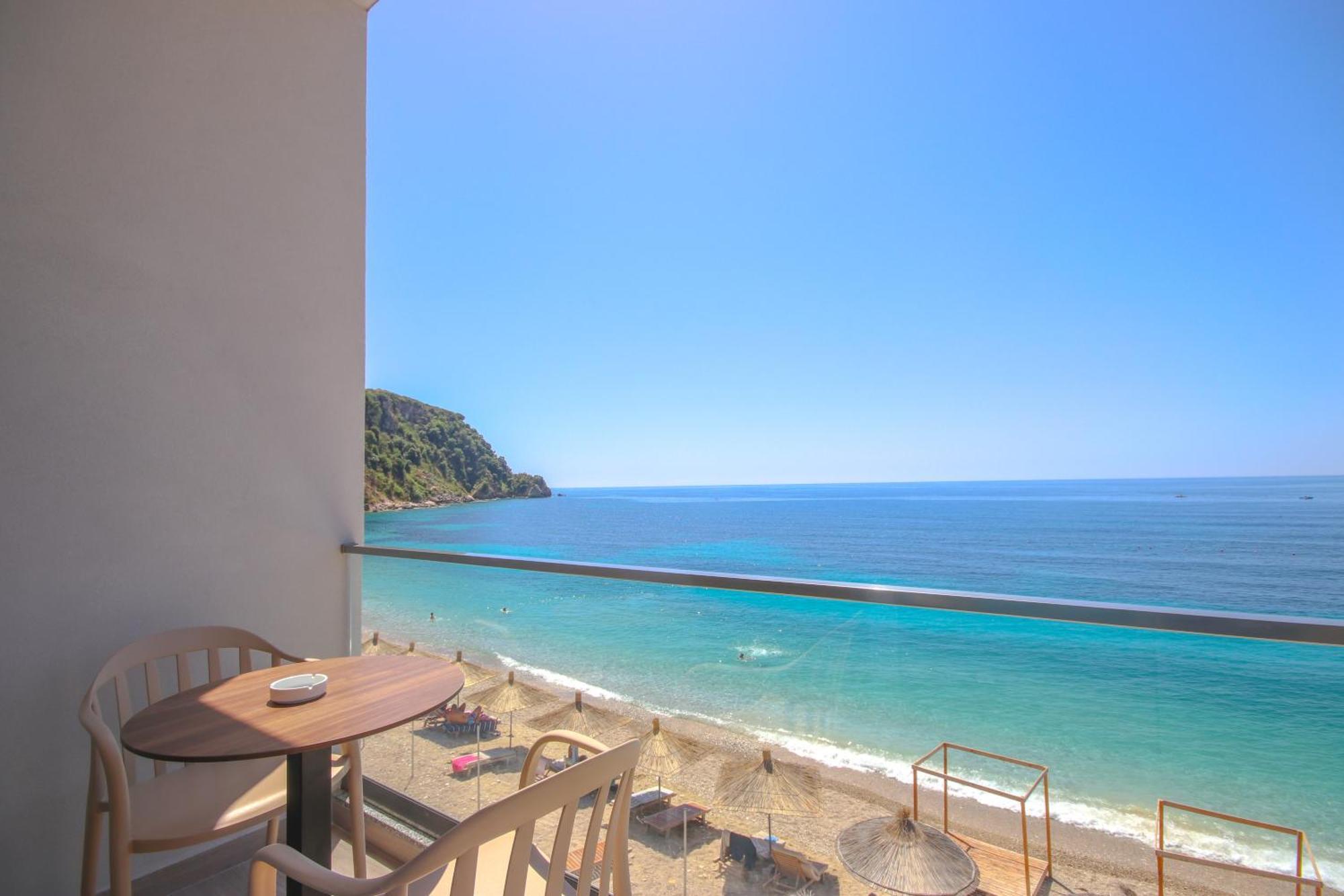 Emily'S Hotel Himare Ngoại thất bức ảnh